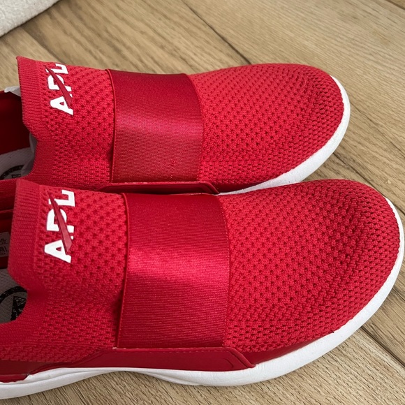 APL ♡ Techloom Bliss Sneakers in Red & White - Picture 10 of 12